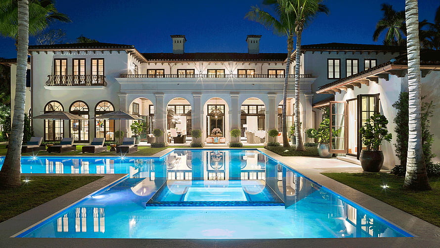 Luxury Mediterranean Mansion With Illuminated Pool And Palm Trees At Night HD wallpaper