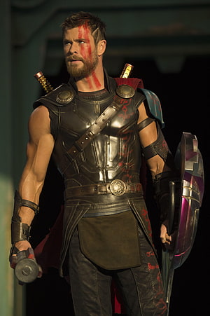Chris Hemsworth as Thor in Ragnarok Armor with Shield and Red Face Paint HD phone wallpaper