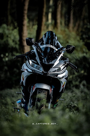 White and Black Yamaha R25 Sportbike in Forest HD phone wallpaper