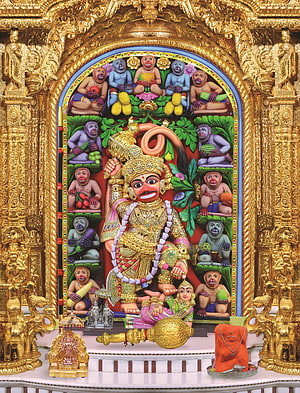 Vibrant Hanuman Statue Surrounded by Vanara Army in Golden Temple Shrine, Welcome to Kashtbhanjandev Temple, sarangpur HD phone wallpaper