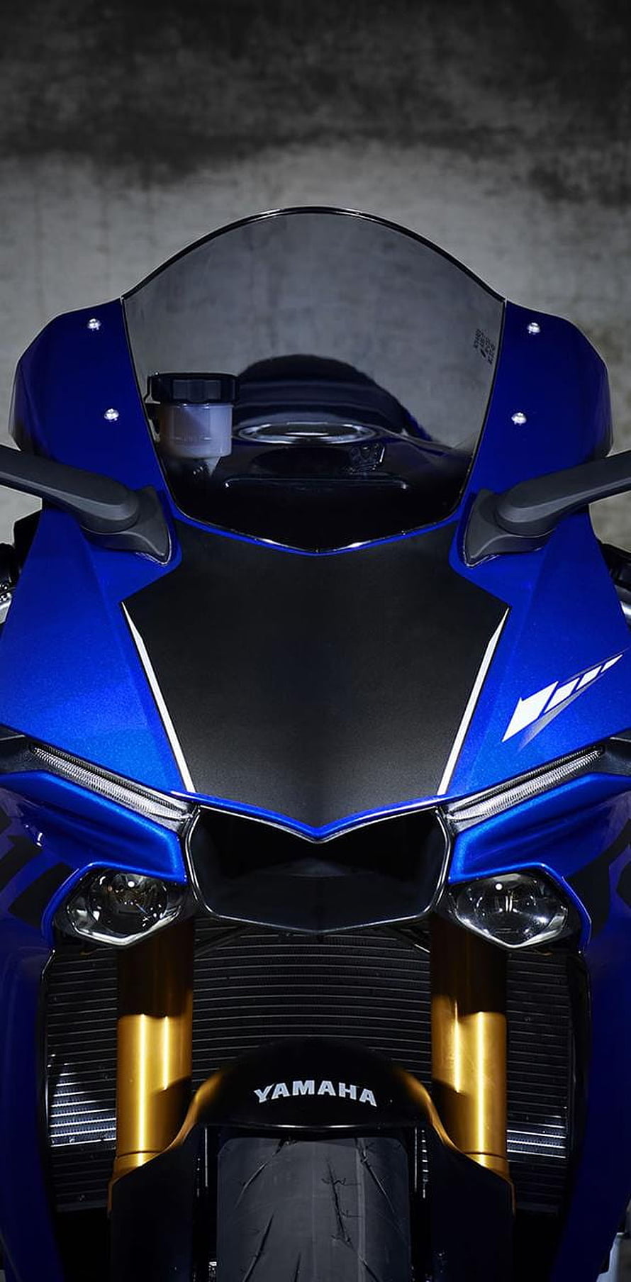 Yamaha R1 Front View with Blue Fairing and Gold Forks HD phone wallpaper