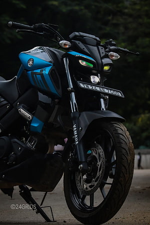 Yamaha MT-15 Blue and Black Motorcycle Front View HD phone wallpaper