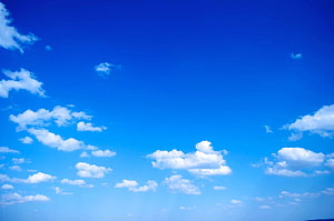 Vast Azure Sky With Scattered White Cumulus Clouds HD wallpaper