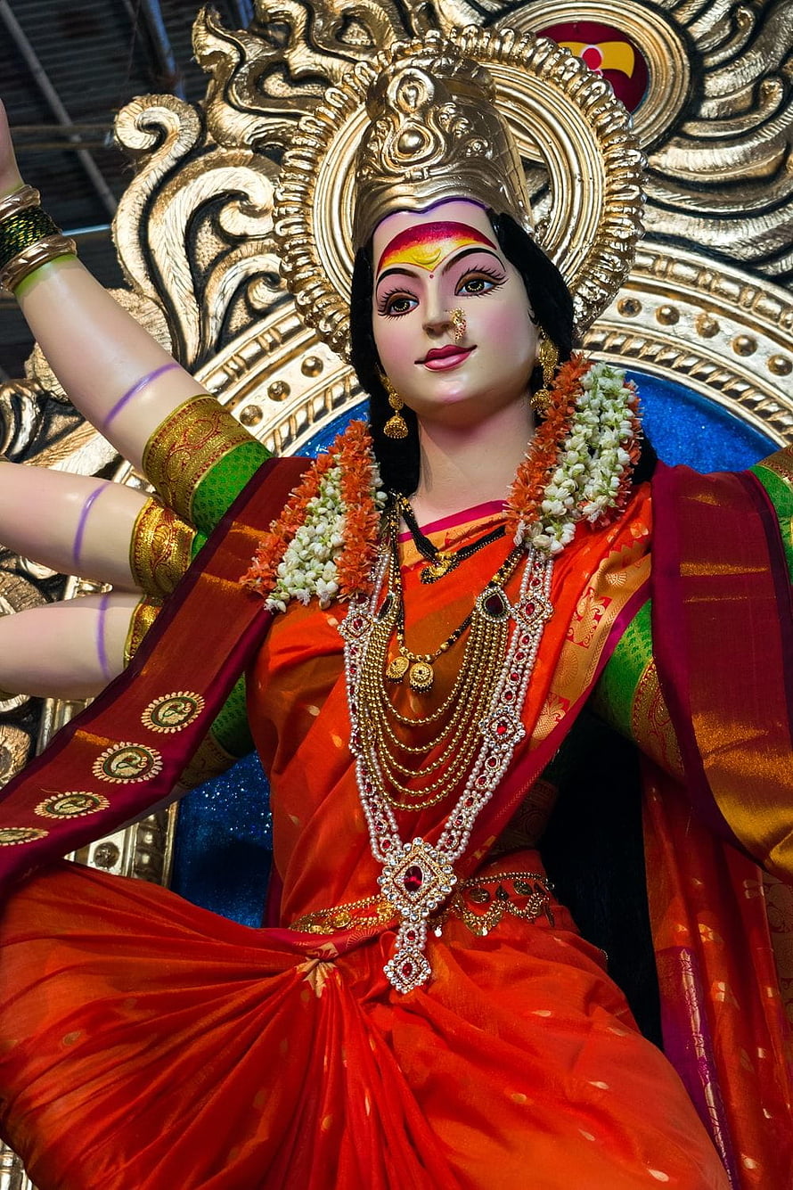 Goddess Durga Statue in Red Saree with Golden Crown and Jewelry HD phone wallpaper