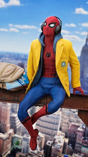 Spider-Man Homecoming School Uniform Figure Sitting on Rooftop Beam with Headphones and Backpack, Top Spiderman, spider man homecoming mobile HD phone wallpaper
