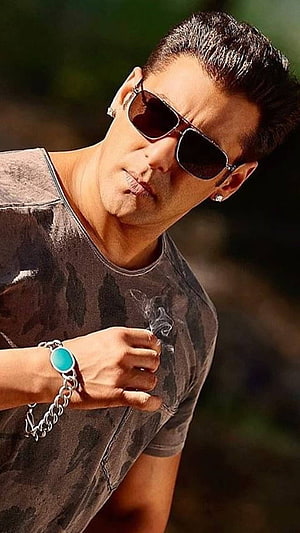 Salman Khan in aviator sunglasses and distressed t-shirt holding a cigarette, Salman Khan by Evilstarsai, salman khan wanted HD phone wallpaper