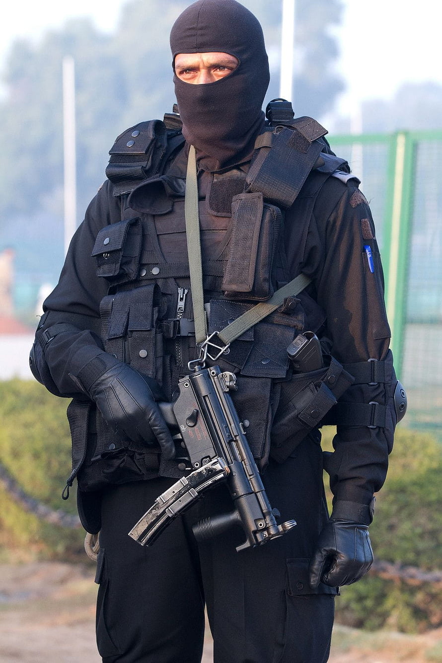 Indian NSG Commando in Full Tactical Gear Holding an Assault Rifle HD phone wallpaper