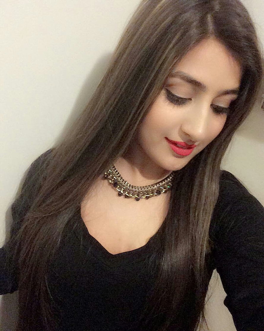 Portrait of a Woman with Long Dark Hair Wearing a Black Top and Statement Necklace, 100 Beautiful Indian Girl Pic Now HD phone wallpaper