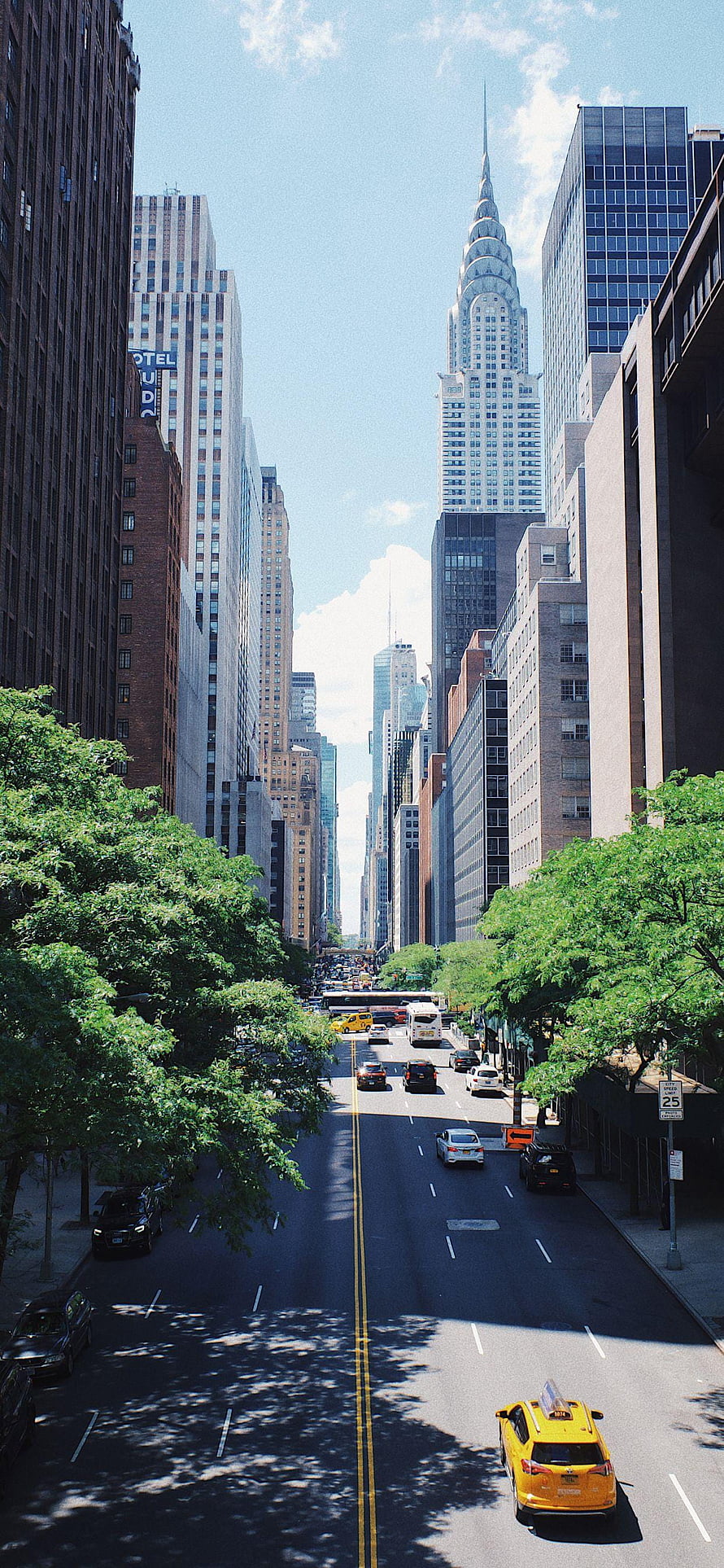 Chrysler Building and New York City Street View with Yellow Taxis HD phone wallpaper