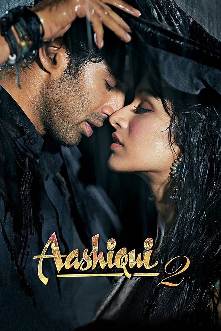 Aashiqui 2 Movie Poster Featuring Aditya Roy Kapur And Shraddha Kapoor In Rain HD phone wallpaper