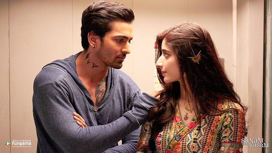 Sanam Teri Kasam: Intimate Moment Between Lead Actors in Dramatic Scene HD wallpaper