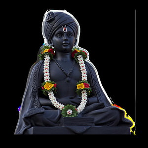 Dnyaneshwar Mauli Statue with Floral Garland and Turban HD phone wallpaper