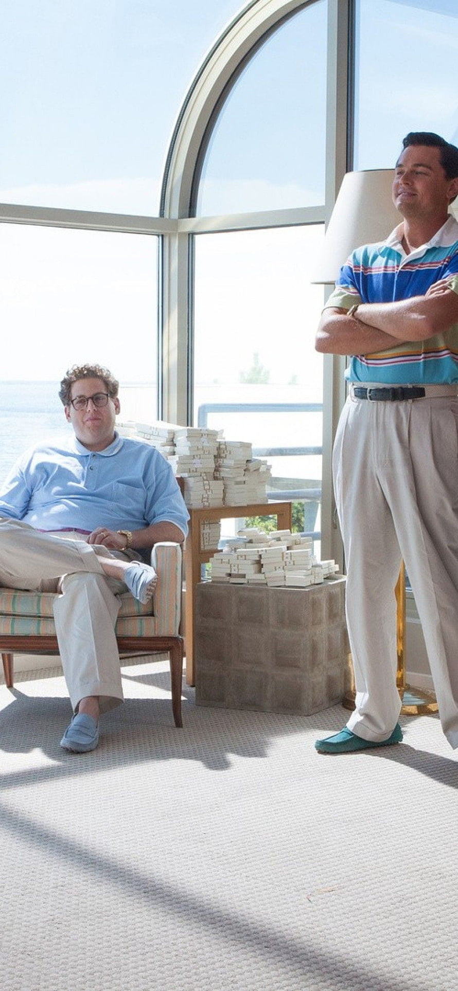 The Wolf of Wall Street Leonardo DiCaprio and Jonah Hill Movie Scene Wallpaper HD phone wallpaper