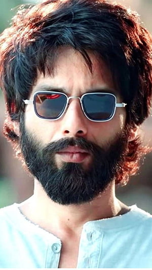 Kabir Singh Character Portrait With Full Beard And Sunglasses HD phone wallpaper