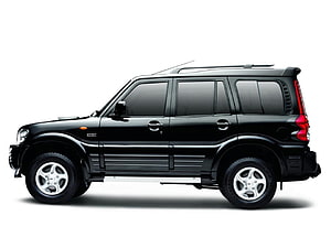 Mahindra Scorpio S11 Black SUV Side Profile Studio Shot HD wallpaper