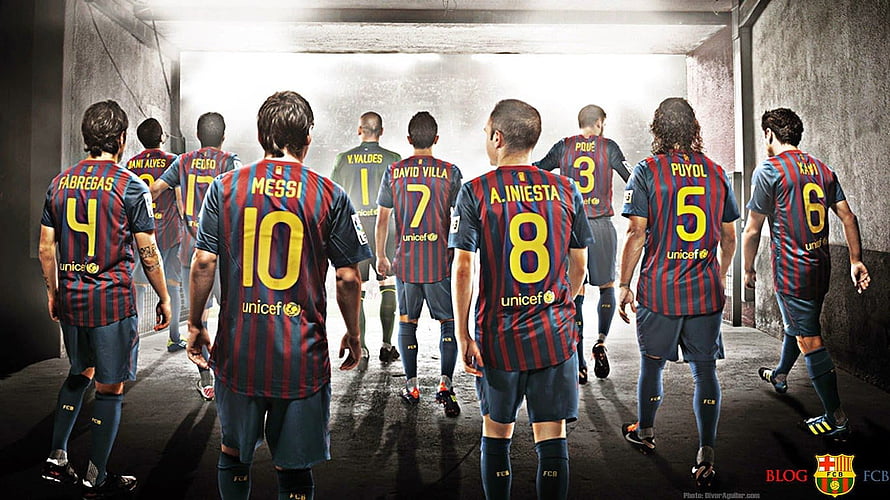 FC Barcelona Squad Walking Through Tunnel in Classic Striped Kits HD wallpaper