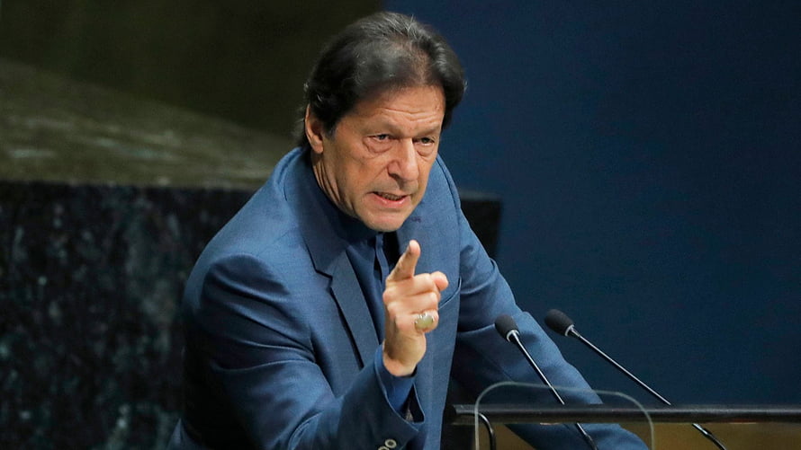 Imran Khan Speaking at Podium in Blue Suit HD wallpaper