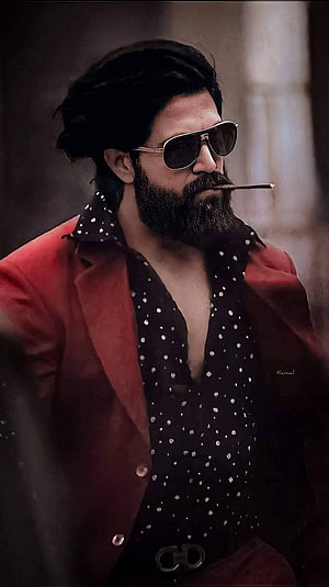 Ranveer Singh as Sanjay Dutt in Sanju Movie Red Suit Sunglasses Wallpaper HD phone wallpaper