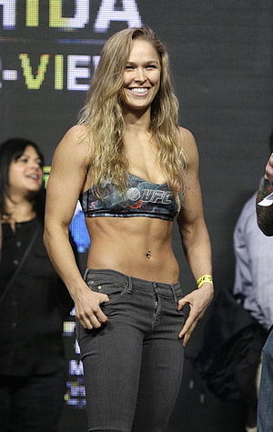 Ronda Rousey at UFC Weigh-In Wearing Floral Sports Bra and Grey Jeans HD phone wallpaper