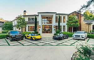 Luxury Modern Estate Driveway Featuring Rolls-Royce, McLaren, and Bentley Supercars HD wallpaper