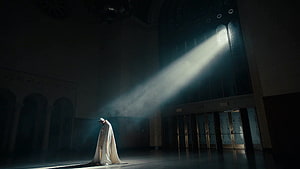 Kendrick Lamar in Humble Music Video Still with Dramatic Light Beam HD wallpaper
