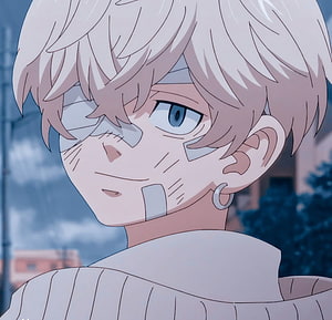 Chifuyu Matsuno Anime Character Close-Up Portrait with Bandages and Silver Hair HD wallpaper