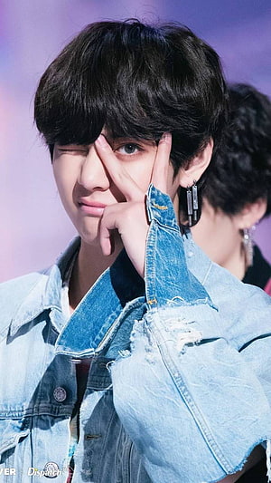 BTS V Winking in Distressed Denim Jacket with Silver Earrings HD phone wallpaper