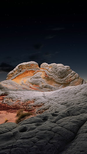 Eroded Desert Rock Dome Under a Starry Night Sky HD phone wallpaper
