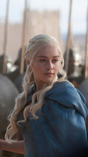 Daenerys Targaryen in Blue Cloak with Braided Blonde Hair from Game of Thrones HD phone wallpaper