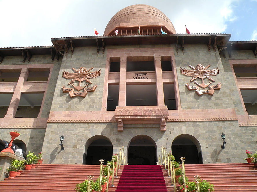Sudan Naval Headquarters Building in Mumbai with Red Carpet and Emblem HD wallpaper
