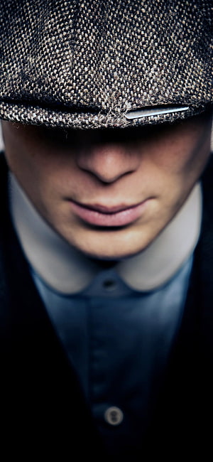 Peaky Blinders Thomas Shelby Close-Up Portrait in Tweed Flat Cap HD phone wallpaper