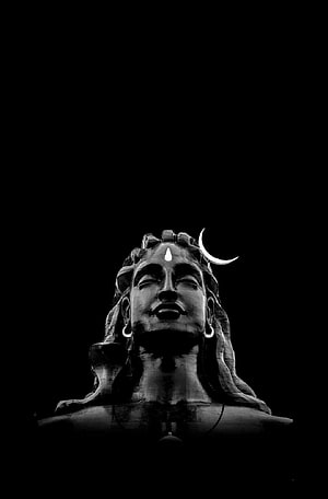 Statue of Lord Shiva with Crescent Moon and Third Eye in Black and White HD phone wallpaper