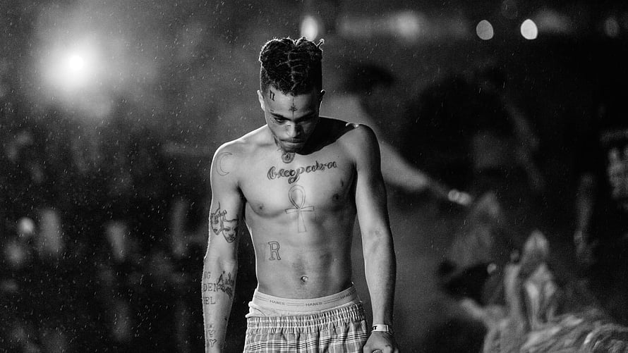 Xxxtentacion Shirtless Performance With Chest Tattoos In Black And White, XXXTentacion HD wallpaper