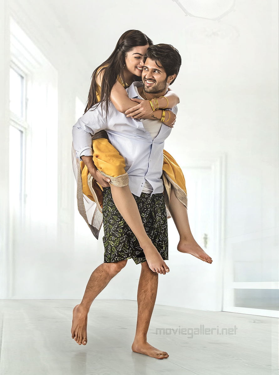 Vijay Devarakonda and Rashmika Mandanna in a playful embrace from Geetha Govindam HD phone wallpaper