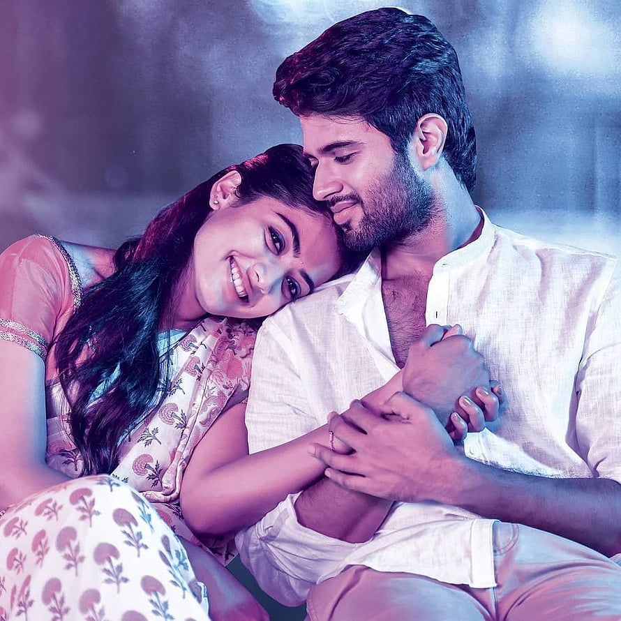 Rashmika Mandanna and Vijay Devarakonda in a romantic embrace from Geeta Govindam HD phone wallpaper