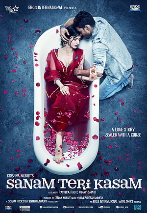Sanam Teri Kasam Movie Poster Featuring Romantic Couple in Bathtub with Rose Petals HD phone wallpaper