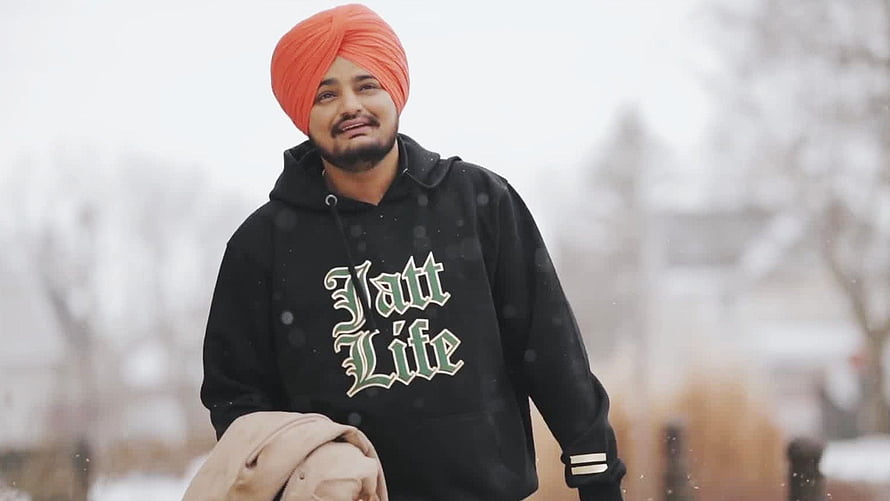 Man in Orange Turban and Black Hoodie Standing in Snowy Winter Landscape, Sidhu Moose Wala Jatt Life 39586, #jatt life HD wallpaper