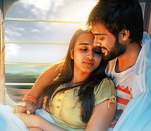 Ippudu Kaaka Inkeppudu Movie Still: Romantic Couple Embracing in Train HD wallpaper
