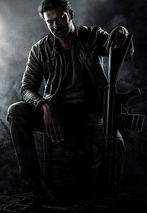 Hrithik Roshan as Kabir in War Movie Poster with Assault Rifle HD phone wallpaper
