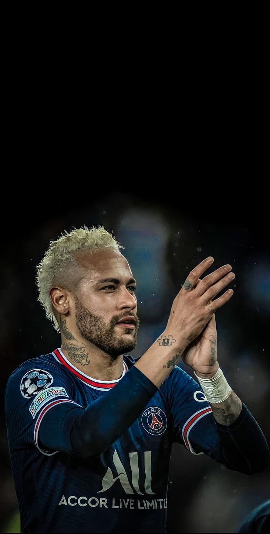Neymar Jr in Paris Saint-Germain Kit Clapping During UEFA Champions League Match HD phone wallpaper