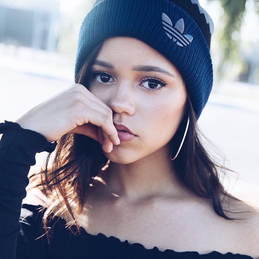 Jenna Ortega in Black Beanie and Off-Shoulder Top HD phone wallpaper