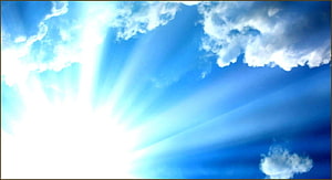Bright Sun Rays Breaking Through Blue Sky With Fluffy White Clouds HD wallpaper