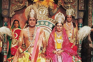 Ramanand Sagar Ramayan: King Rama and Sita Seated on Royal Throne in Traditional Attire HD wallpaper
