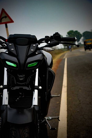 Yamaha MT-15 Black Motorcycle Front View on Open Road HD phone wallpaper