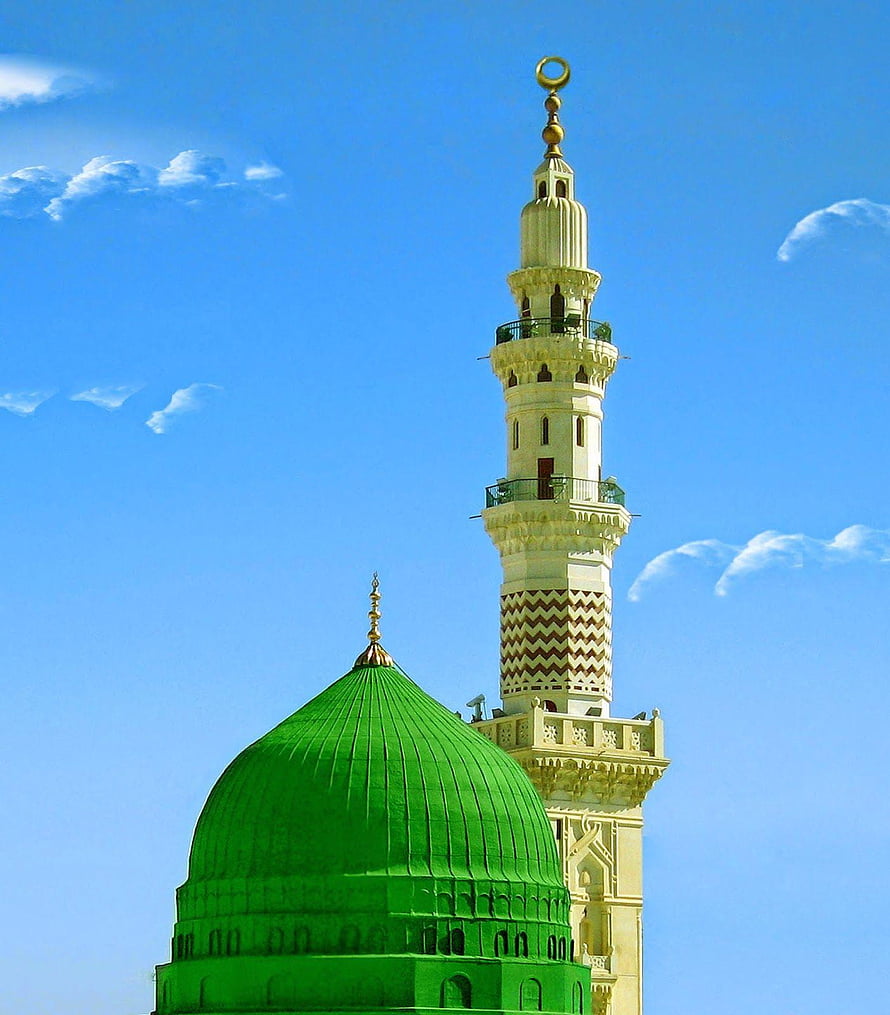 Green Dome and Minaret of Gumbad e Khizra in Madina Under a Clear Blue Sky HD phone wallpaper