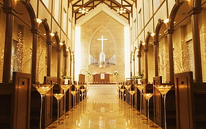Elegant Church Wedding Aisle With Candlelit Centerpiece And Gothic Architecture HD wallpaper