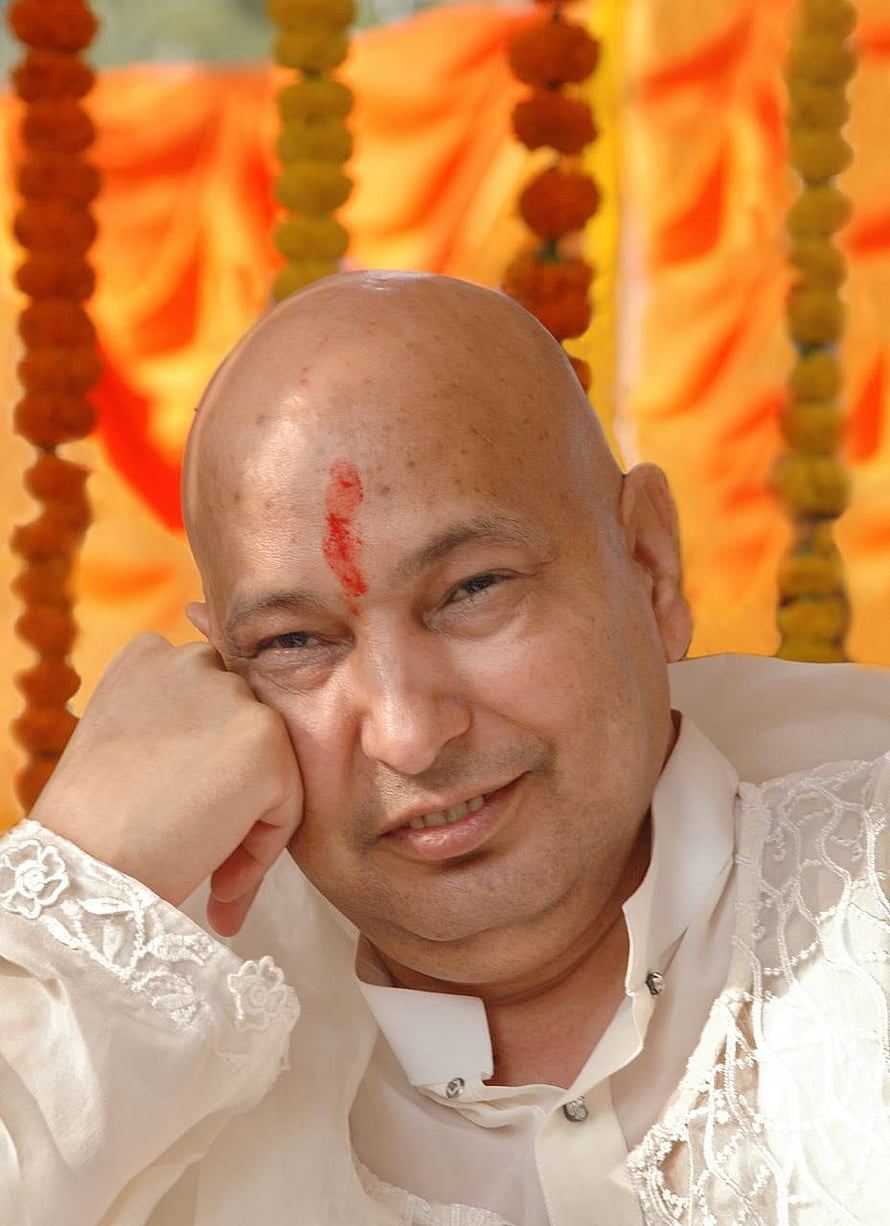 Portrait of a bald man with a red tilak on his forehead wearing a white kurta against a festive orange background, Guruji by Saevm, #guruji HD phone wallpaper
