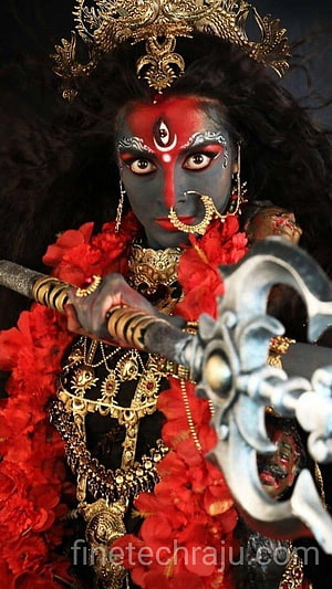 Kali Thakur Portrait With Red Garland And Ornate Gold Jewelry HD phone wallpaper