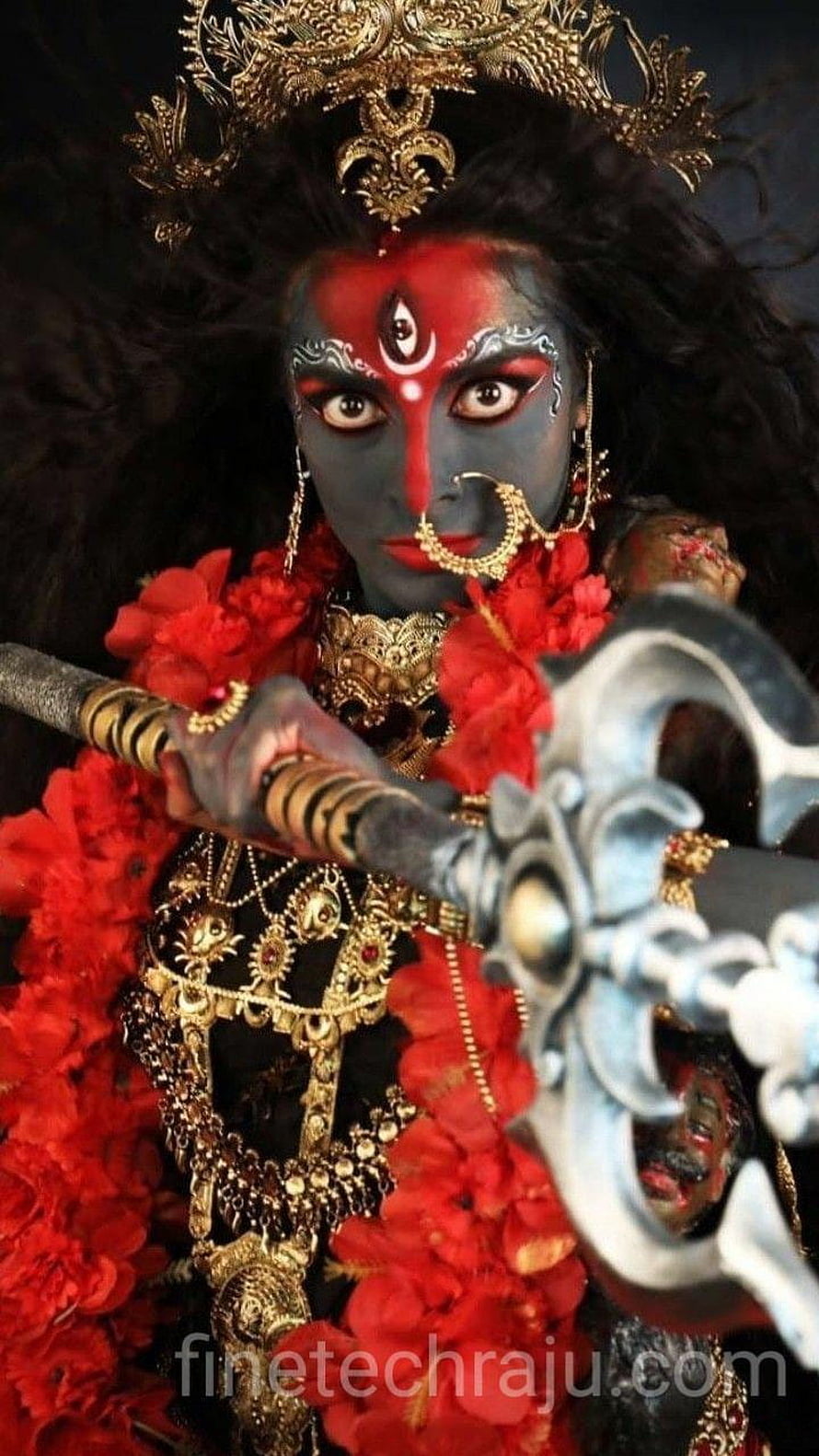 Kali Thakur Portrait With Red Garland And Ornate Gold Jewelry HD phone wallpaper