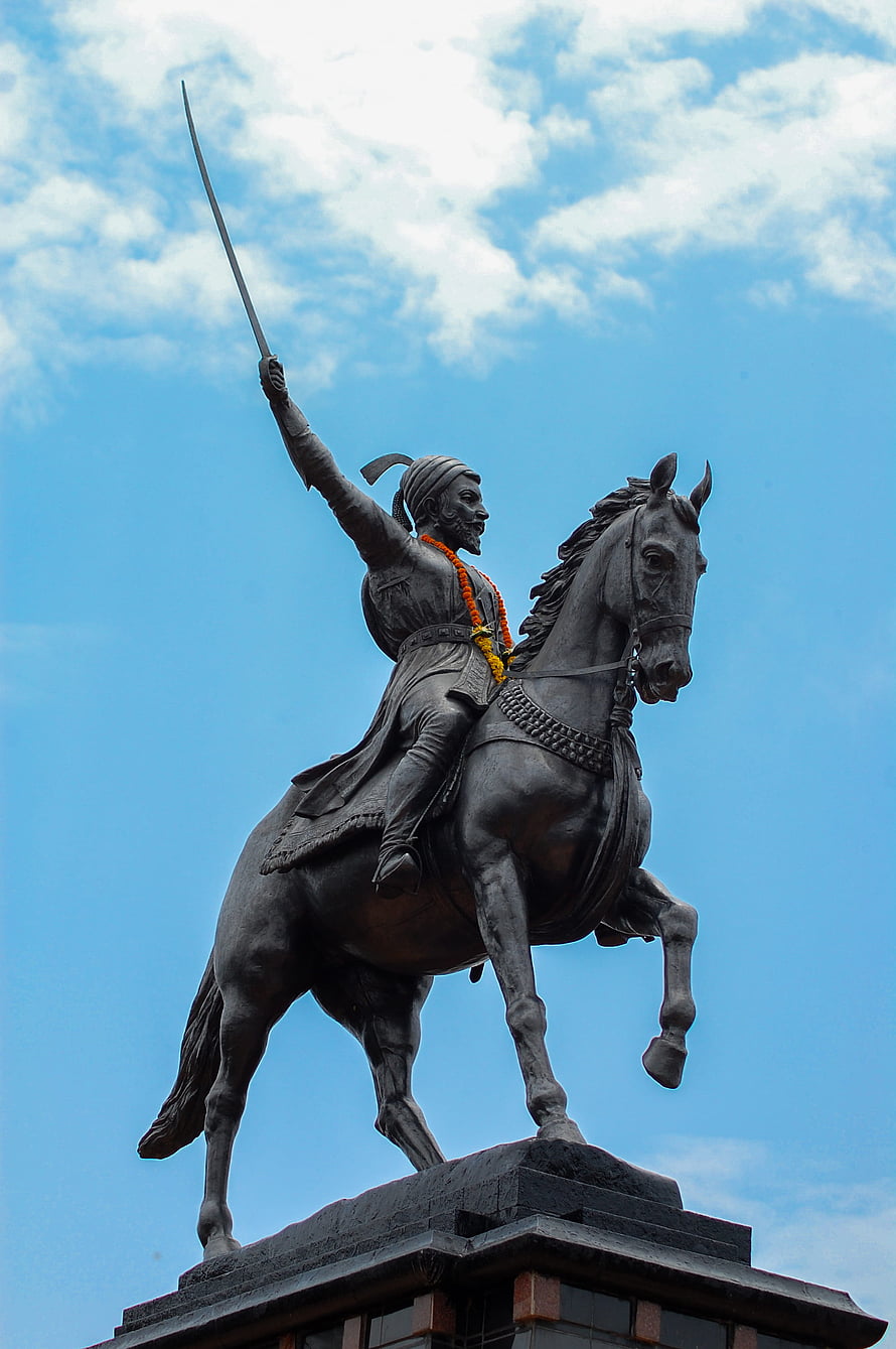 Bronze Statue of Shivaji Maharaj on Horseback with Raised Sword HD phone wallpaper